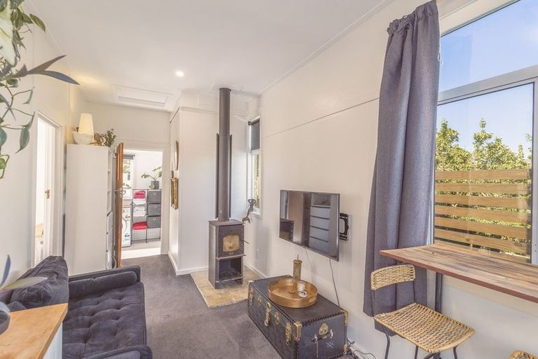 Photo of property in 40 Canterbury Street, Lyttelton, 8082