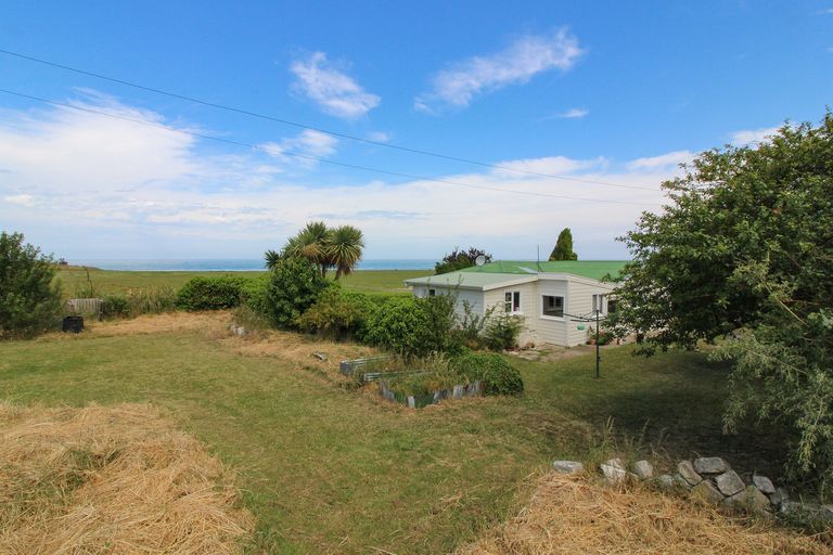 Photo of property in 726 Beach Road, Kakanui, Oamaru, 9495
