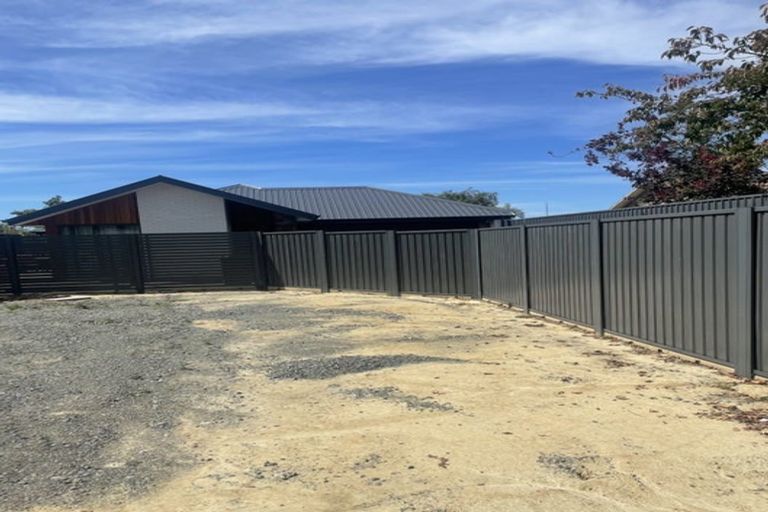 Photo of property in 75a Avenue Road, West End, Timaru, 7910