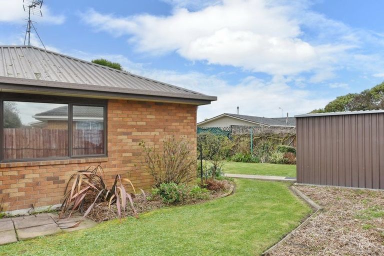 Photo of property in 22 Wanaka Place, Mairehau, Christchurch, 8052