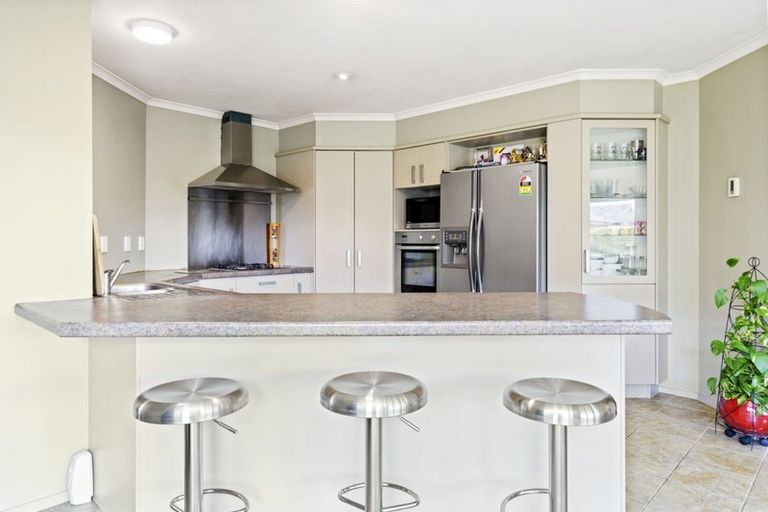 Photo of property in 22a Madison Street, Cambridge, 3434