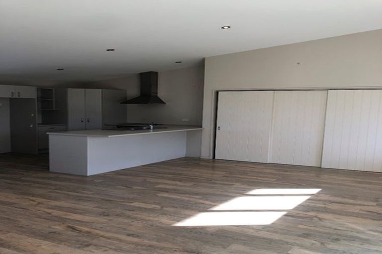 Photo of property in 10 Tui Close, Motueka, 7120