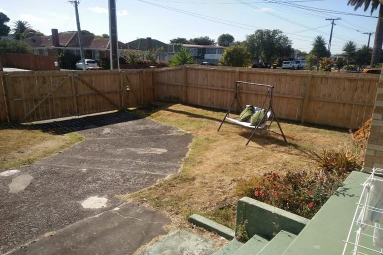 Photo of property in 47b Churchill Avenue, Manurewa, Auckland, 2102
