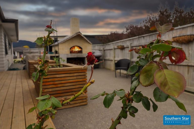 Photo of property in 38 San Priamo Place, Paraparaumu Beach, Paraparaumu, 5032