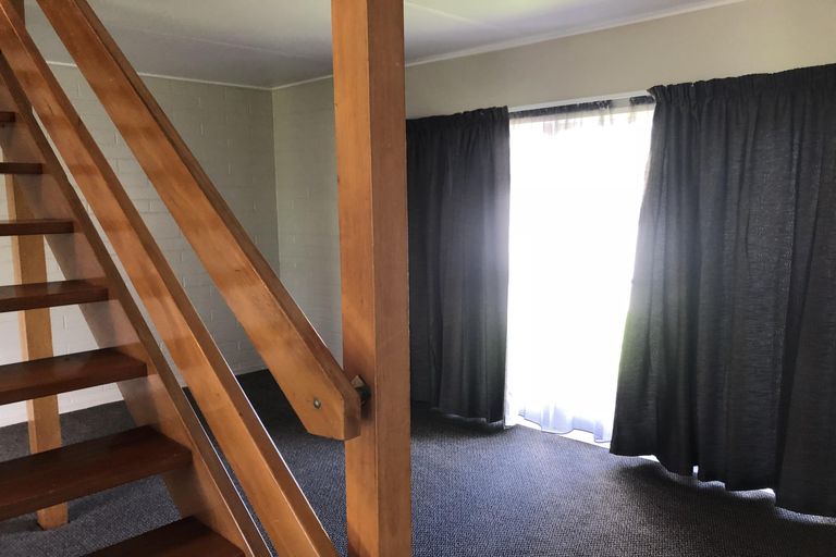 Photo of property in 44 Matai Street, Waiuku, 2123