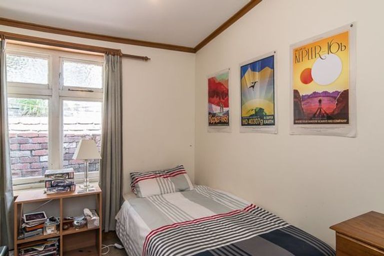 Photo of property in 2b Staunton Avenue, Mount Cook, Wellington, 6011