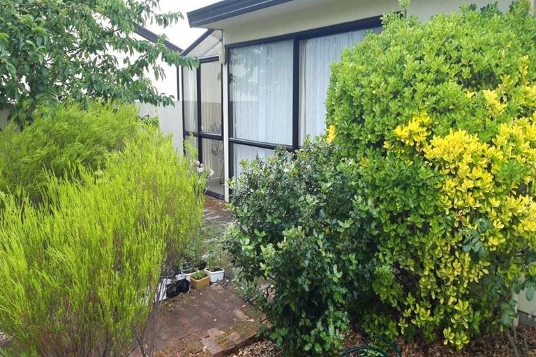 Photo of property in 33m Peverel Street, Riccarton, Christchurch, 8011
