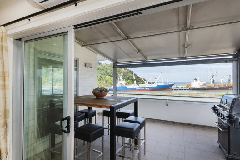 Photo of property in Bay View, 19/90 Customhouse Street, Gisborne, 4010
