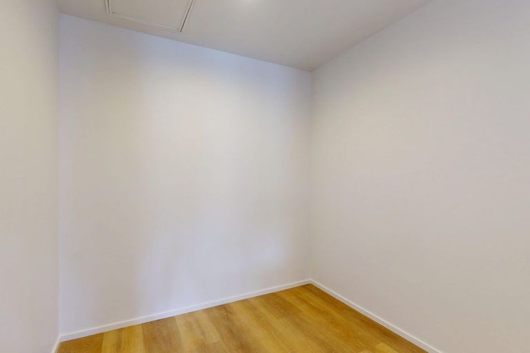 Photo of property in Courtenay Apartments, 406/120 Courtenay Place, Te Aro, Wellington, 6011