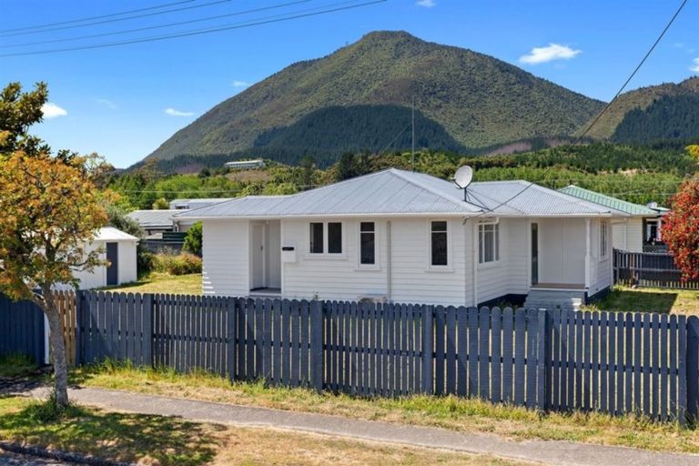 Photo of property in 32 Vogel Street, Kawerau, 3127