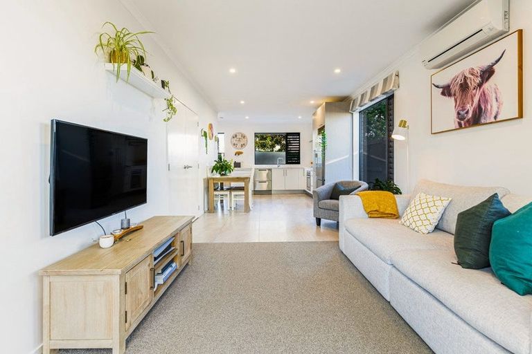 Photo of property in 24 Flounder Road, Hobsonville, Auckland, 0616