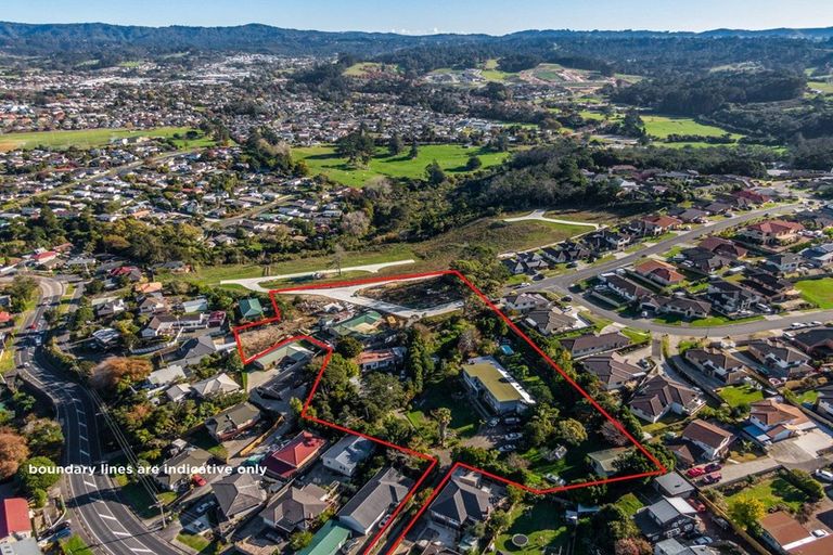 Photo of property in 64 Don Buck Road, Massey, Auckland, 0614