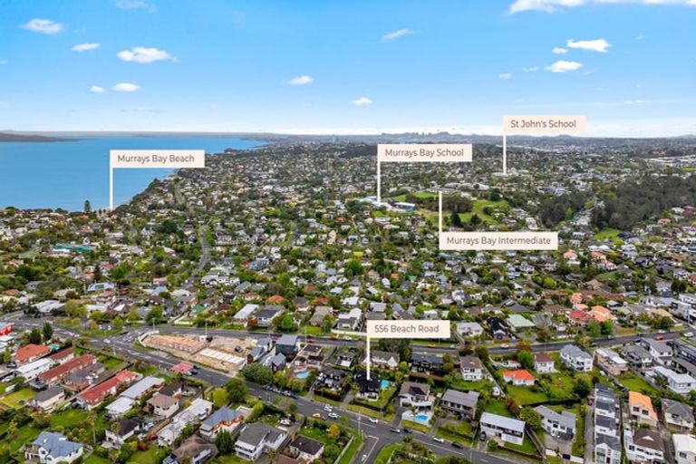Photo of property in 556 Beach Road, Rothesay Bay, Auckland, 0630