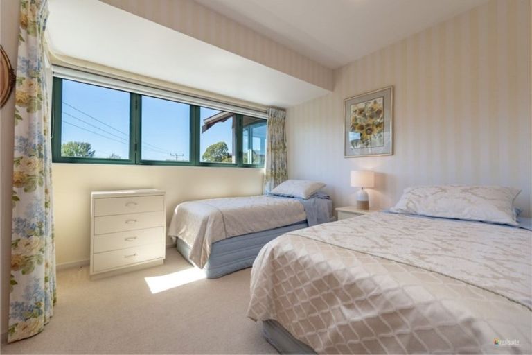 Photo of property in 3f5- Gard Street, Silverstream, Upper Hutt, 5019