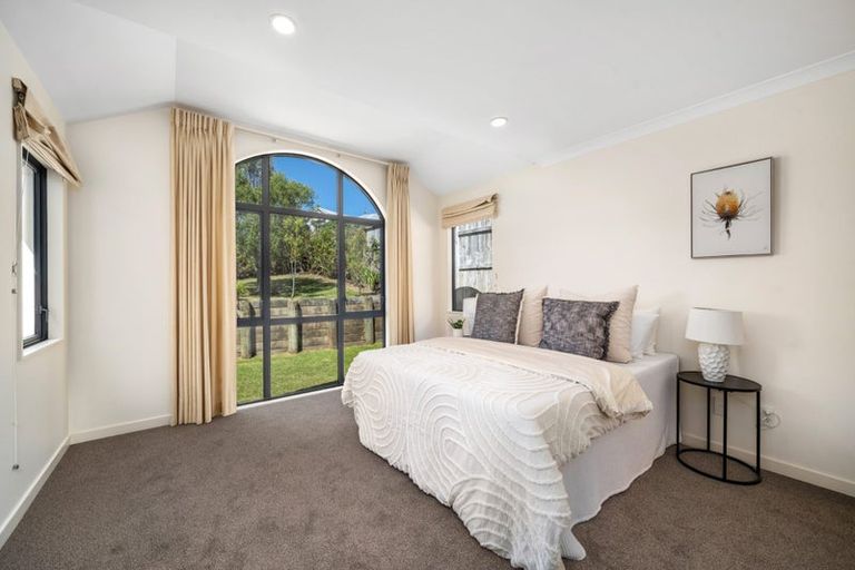 Photo of property in 3 Hetsby Place, Churton Park, Wellington, 6037