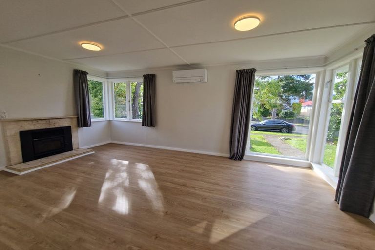 Photo of property in 35 Routley Crescent, Elderslea, Upper Hutt, 5018