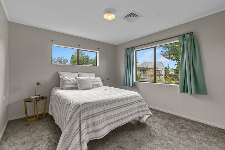 Photo of property in 28 Perth Street, Levin, 5510