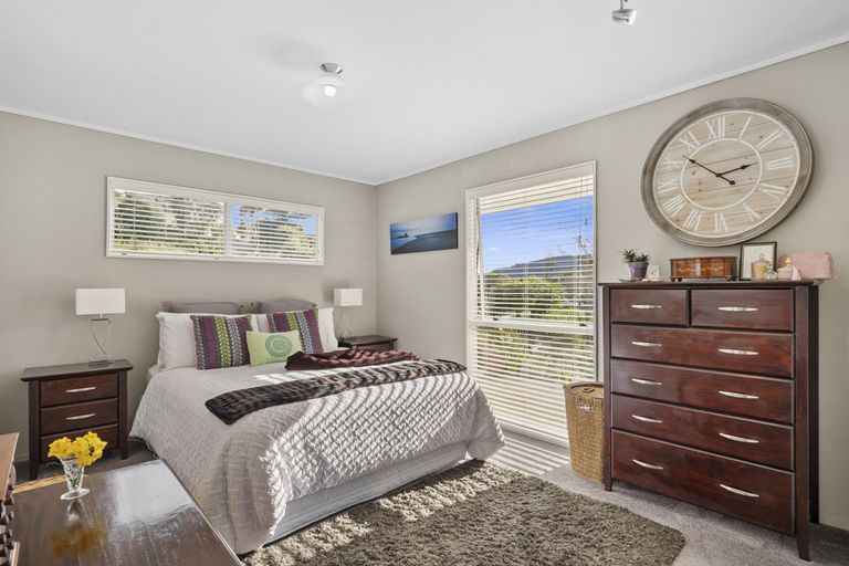 Photo of property in 23 Greenacres Street, Macandrew Bay, Dunedin, 9014