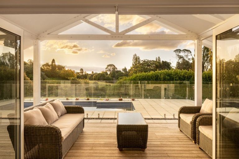 Photo of property in 49ra Oceana Drive, Welcome Bay, Tauranga, 3175