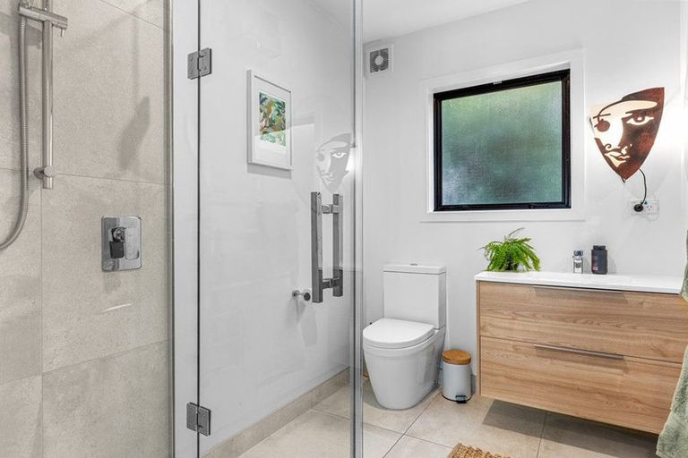 Photo of property in 1/8 Lookaway Place, Huntsbury, Christchurch, 8022