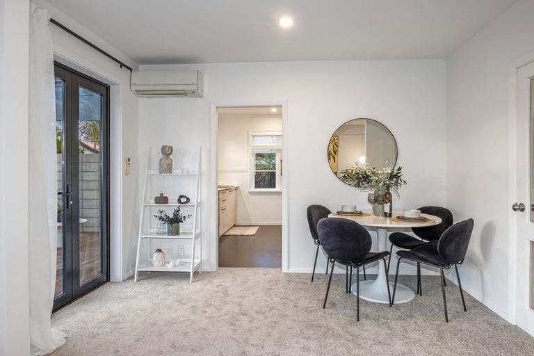 Photo of property in 239 Weston Road, St Albans, Christchurch, 8052