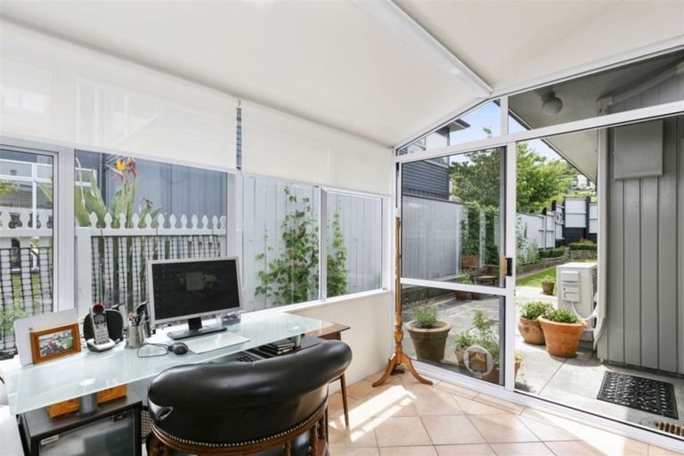 Photo of property in 20 Rama Crescent, Khandallah, Wellington, 6035