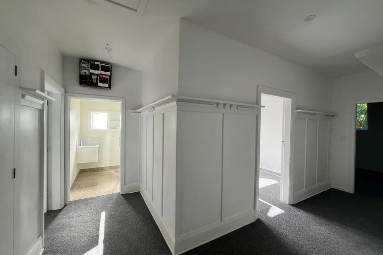 Photo of property in 44 Centaurus Road, Cashmere, Christchurch, 8022