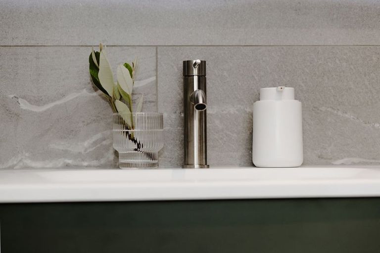 Photo of property in 12 Hugh Street, Mount Cook, Wellington, 6021