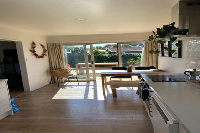 Photo of property in 10 Konini Crescent, Pirimai, Napier, 4112