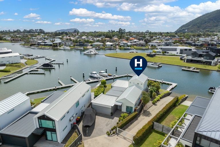 Photo of property in 122 Motu Hei, Pauanui, Hikuai, 3579