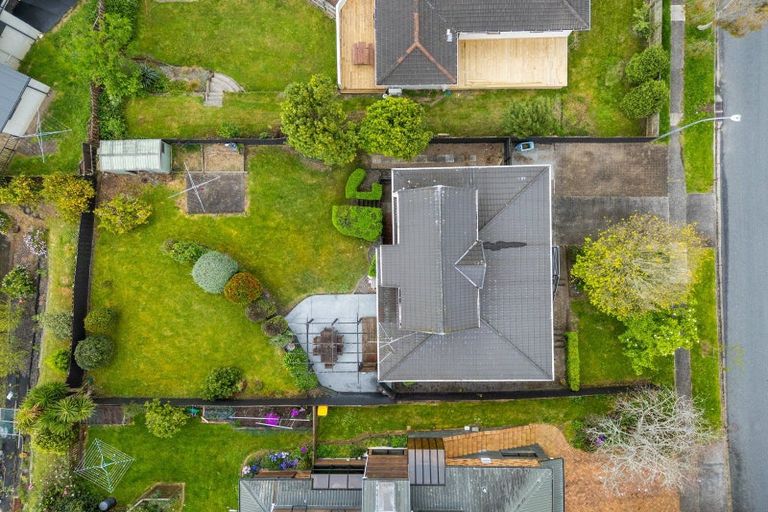 Photo of property in 43 Lachlan Drive, Dinsdale, Hamilton, 3204