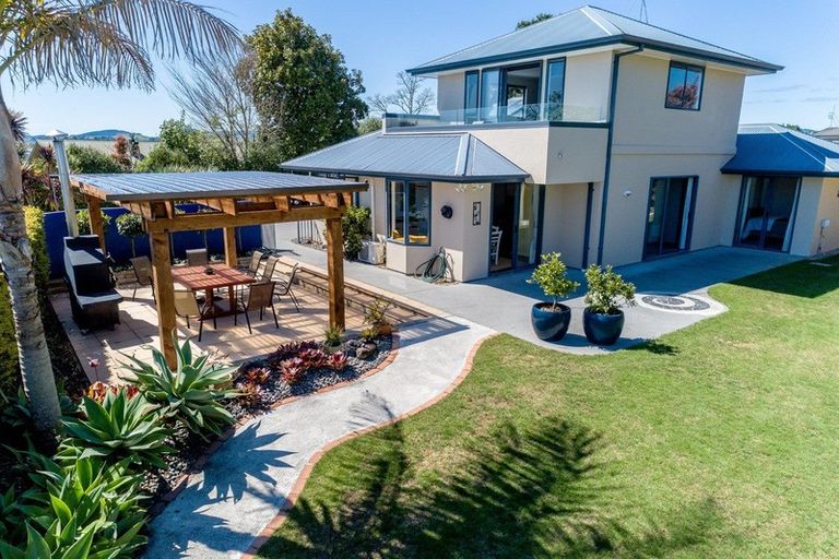 Photo of property in 29 Kopu Drive, Pyes Pa, Tauranga, 3112