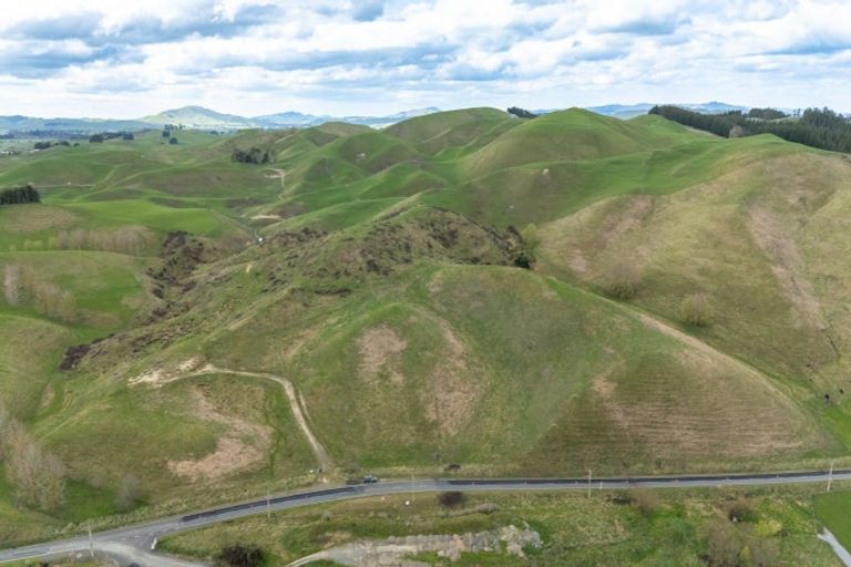 Photo of property in 209 Pourerere Road, Waipawa, 4271