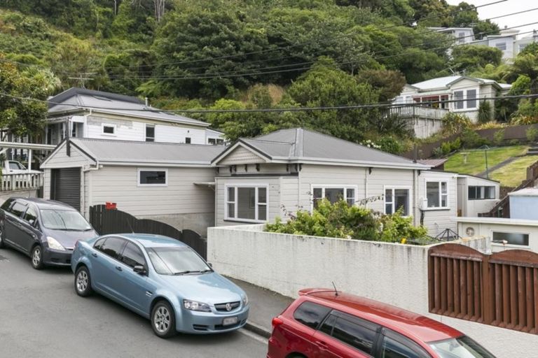 Photo of property in 4 Reuben Avenue, Brooklyn, Wellington, 6021