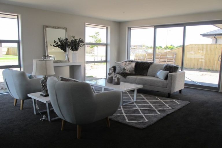 Photo of property in 1 Fry Place, Rolleston, 7614