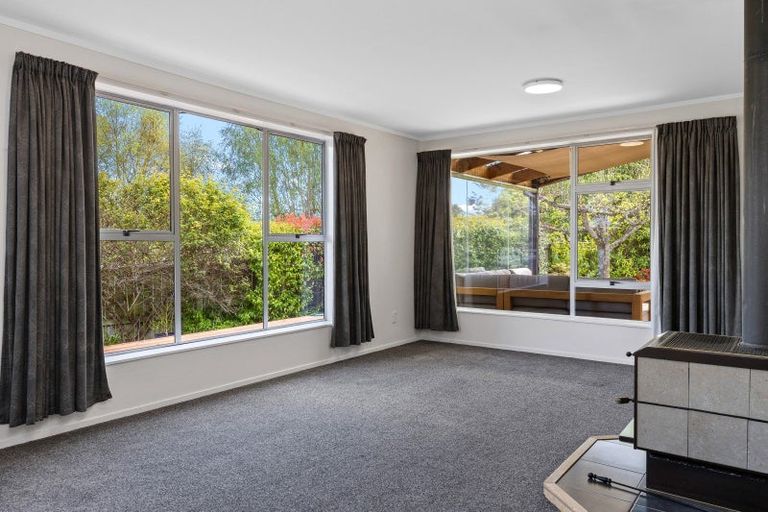 Photo of property in 23 Kereru Street, Two Mile Bay, Taupo, 3330