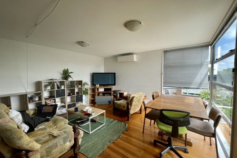 Photo of property in 22 Heywood Terrace, Richmond, Christchurch, 8013