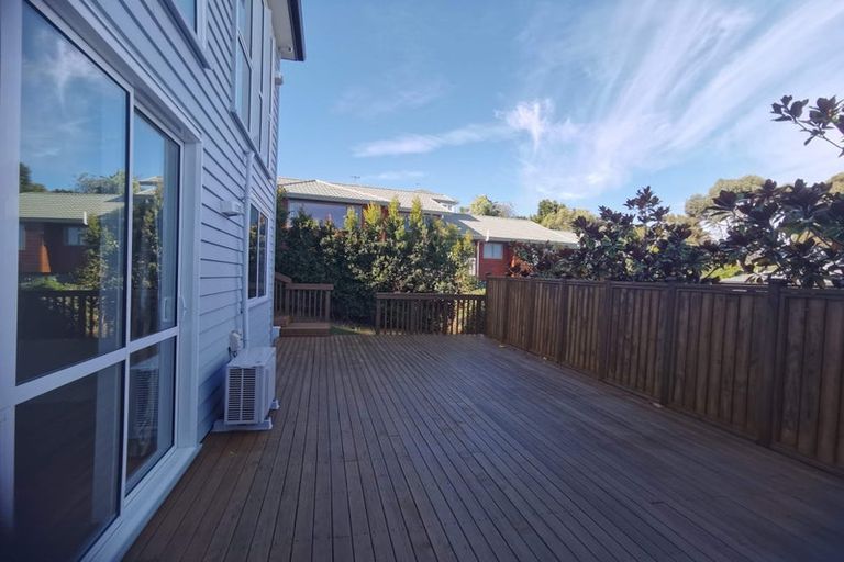 Photo of property in 1004a East Coast Road, Northcross, Auckland, 0630