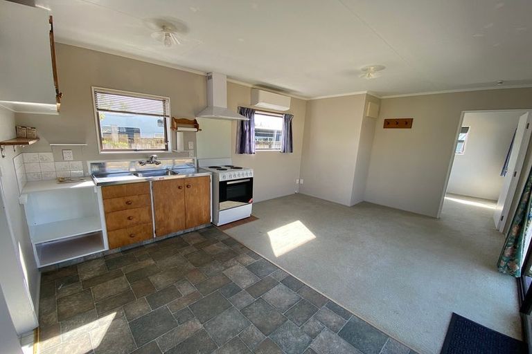 Photo of property in 1274 Egmont Road, Egmont Village, New Plymouth, 4372