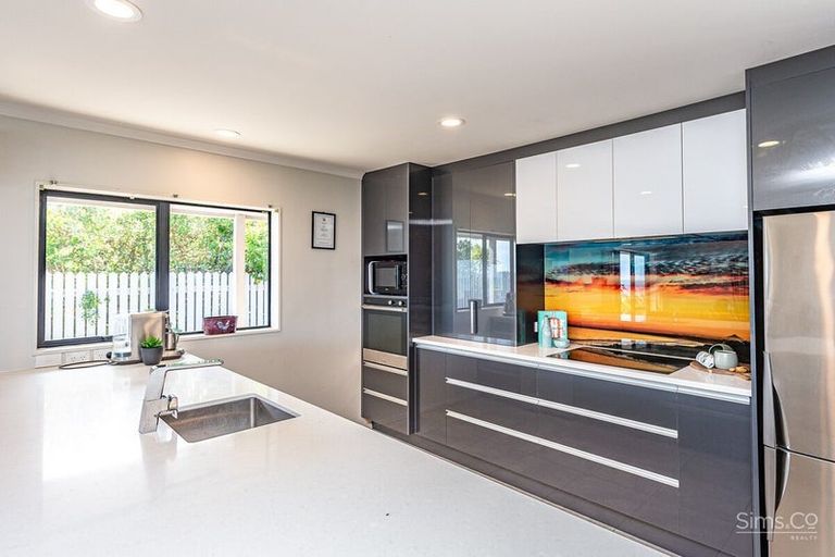 Photo of property in 29 Longbeach Drive, Castlecliff, Whanganui, 4501