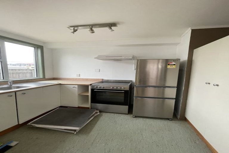 Photo of property in 102u1 Lyall Parade, Lyall Bay, Wellington, 6022