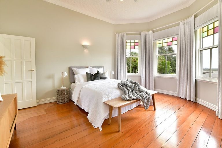 Photo of property in 17c Nelson Street, Helensville, 0800