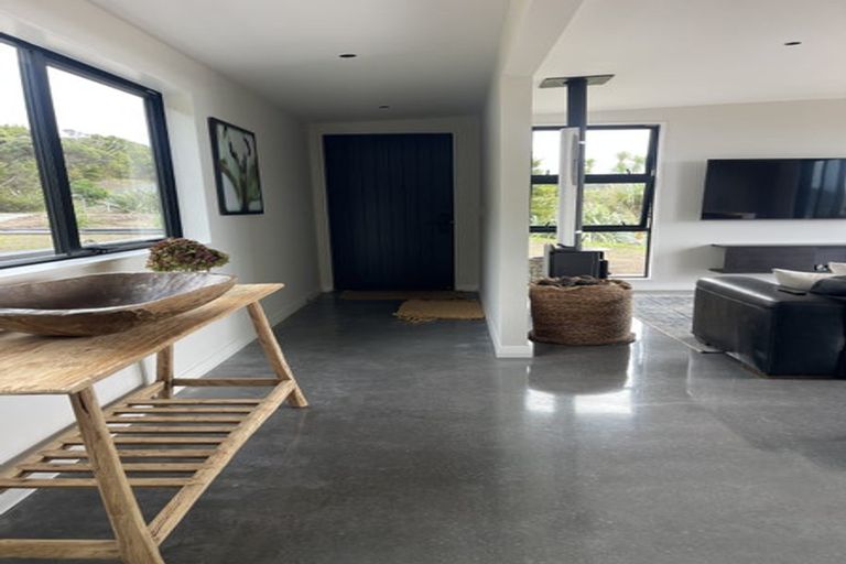 Photo of property in 144 The Crescent, Langs Beach, Waipu, 0582