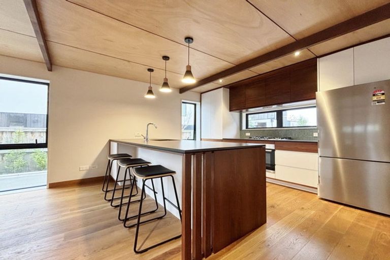 Photo of property in 46 Hewitts Road, Merivale, Christchurch, 8014