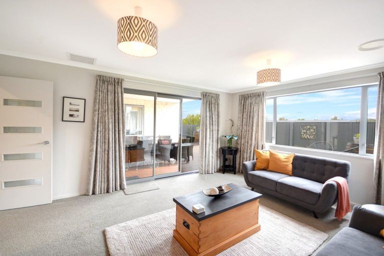 Photo of property in 6 Heasley Lane, Mosgiel, 9092