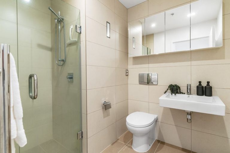 Photo of property in Maison Apartments, 104/16 Huron Street, Takapuna, Auckland, 0622