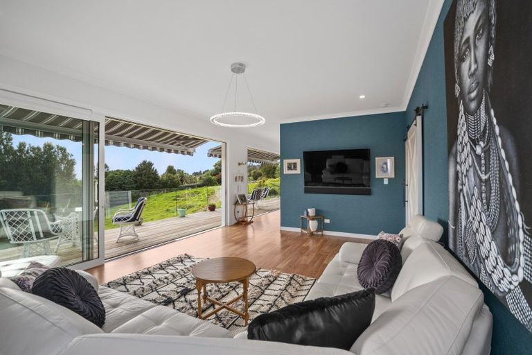 Photo of property in 614 Kaitemako Road, Welcome Bay, Tauranga, 3175
