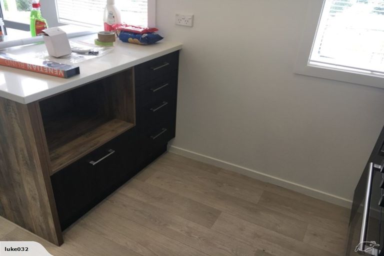 Photo of property in 12a Matai Road, Stanmore Bay, Whangaparaoa, 0932