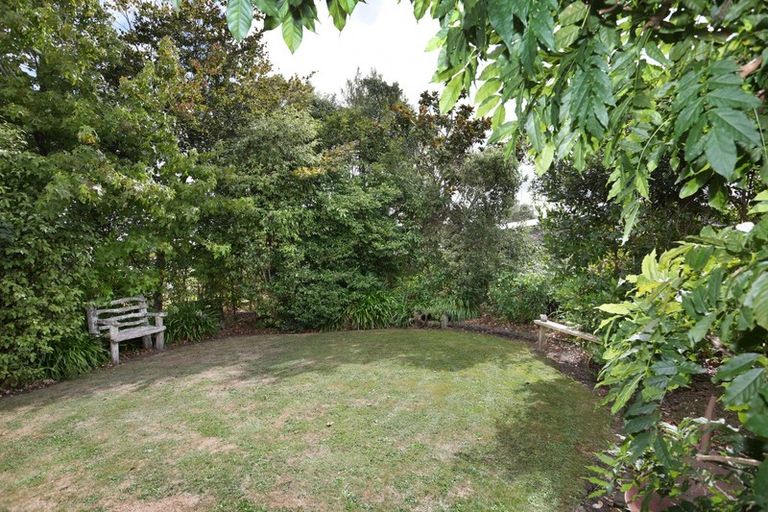 Photo of property in 26 Oxford Street, Marton, 4710