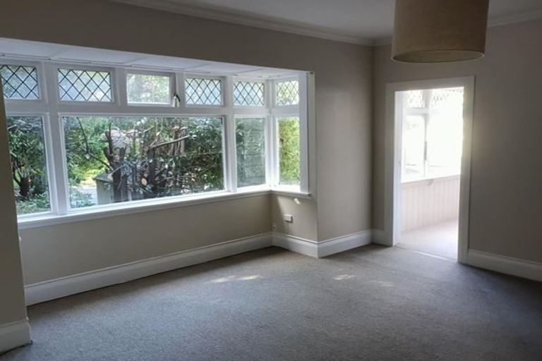 Photo of property in 77 Waitoa Road, Hataitai, Wellington, 6021